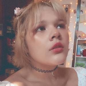 Meet your Posher, Karolina